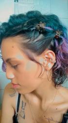 Side profile and natural curls