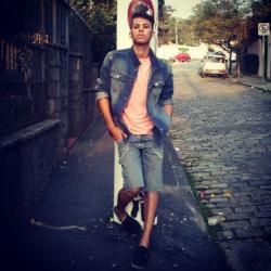 Trabalho como Modelo