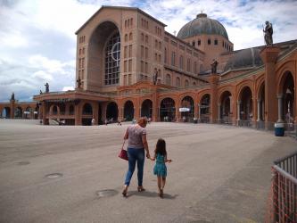 Eu e minha filha viajando