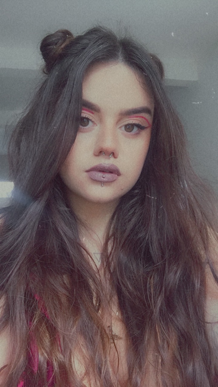 Carolina B*****************