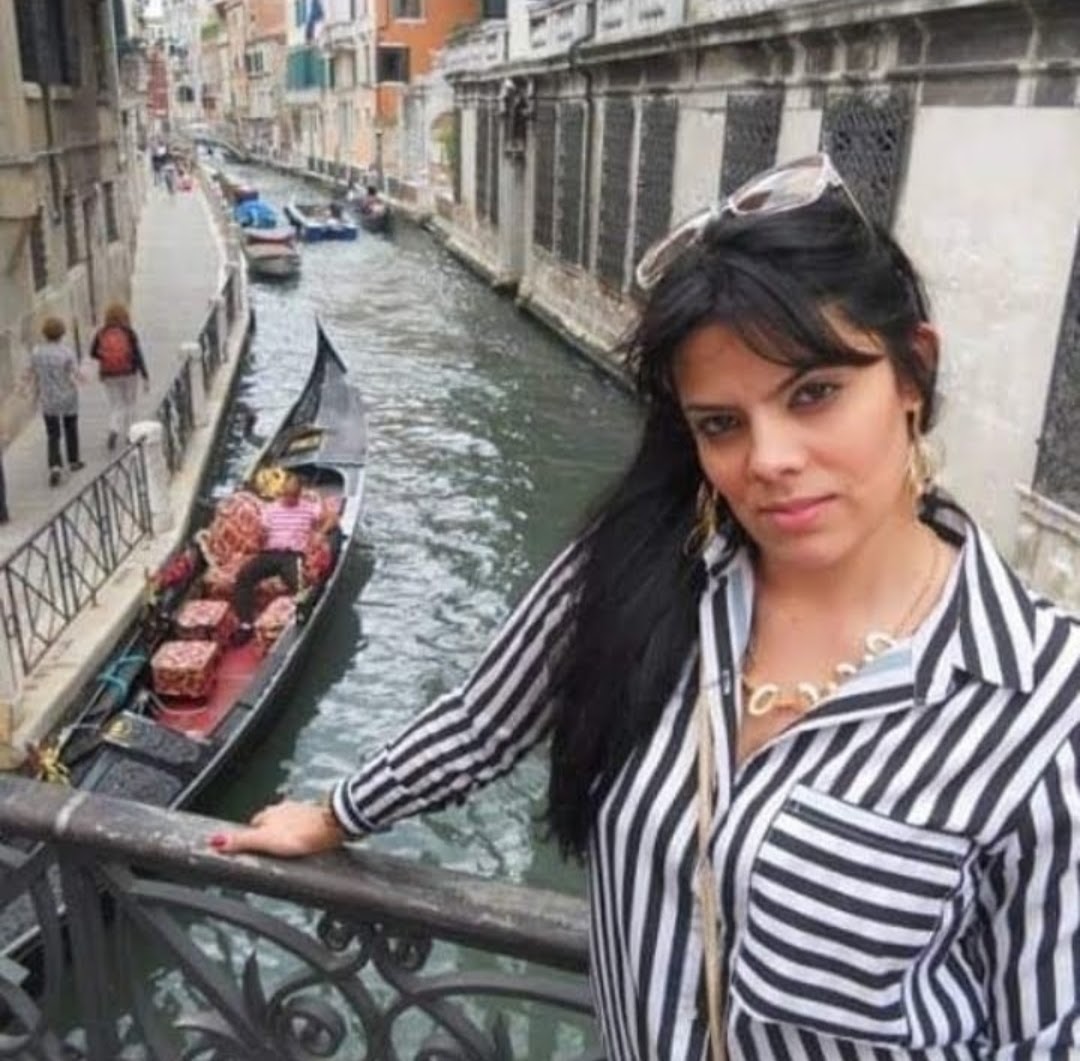 Fernanda R****************