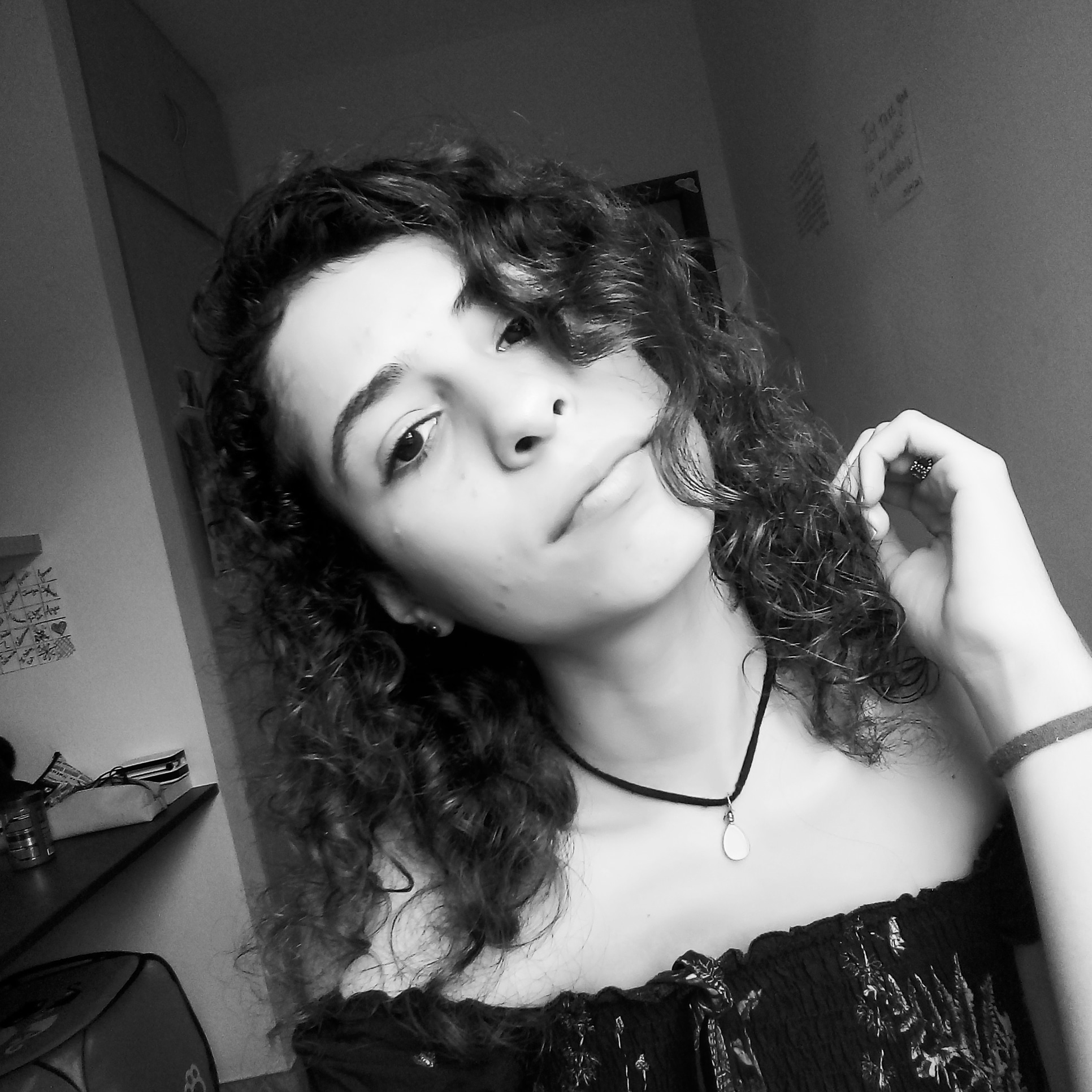 Tassiana A**********