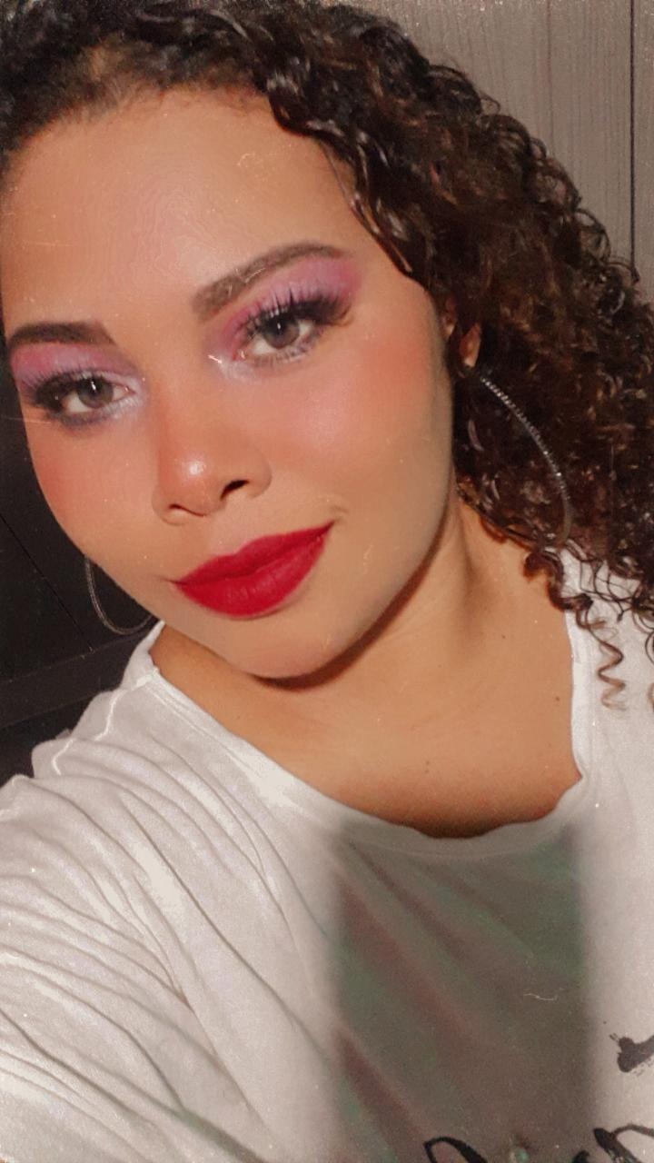 Stephany d**********