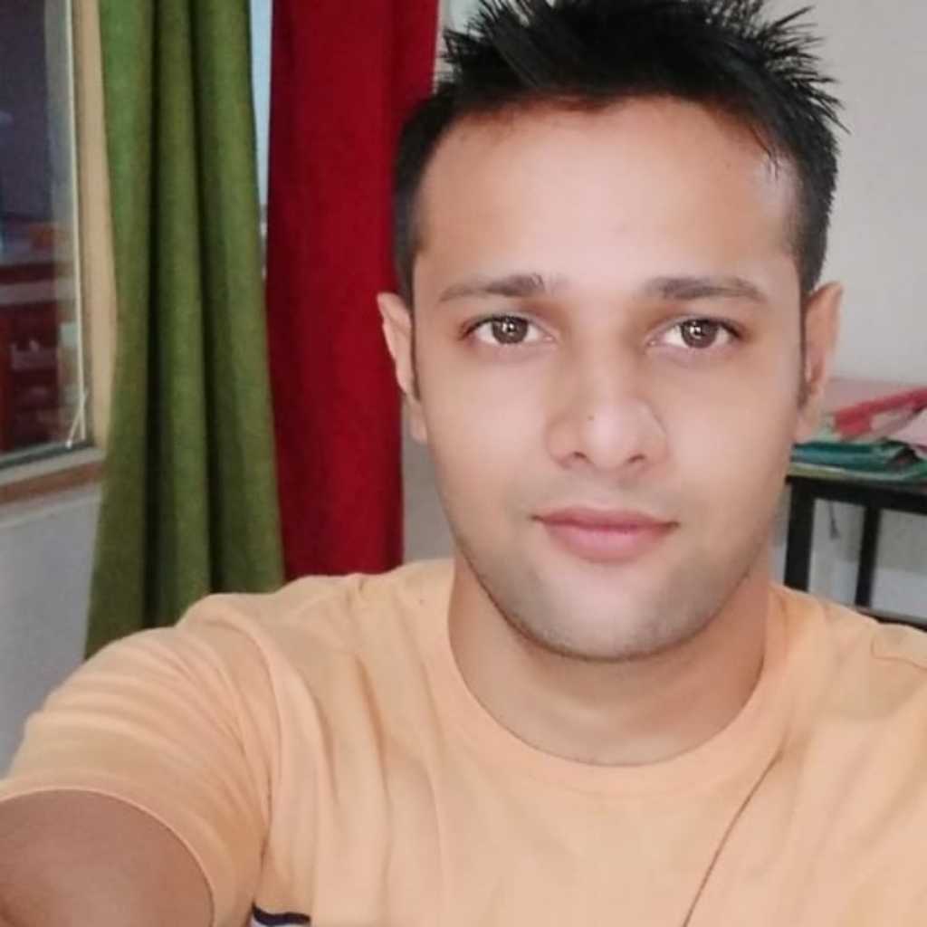 Vivek S**************