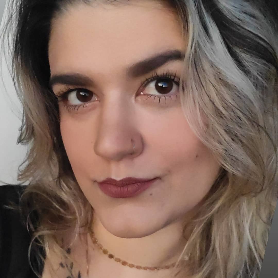 Ana Paula M***********