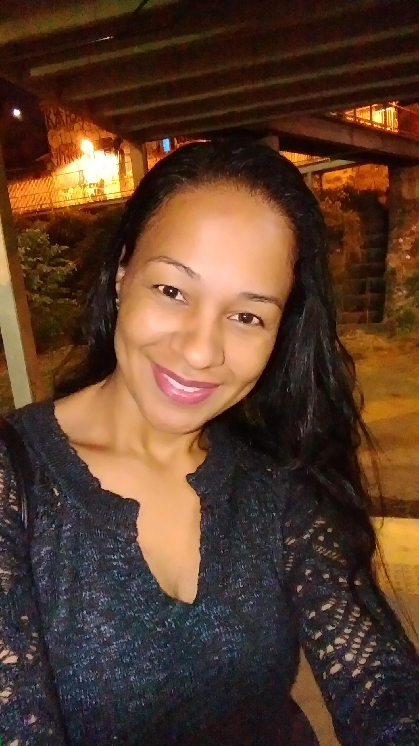 Flaviane A***************