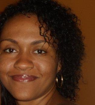 Ariela d*************