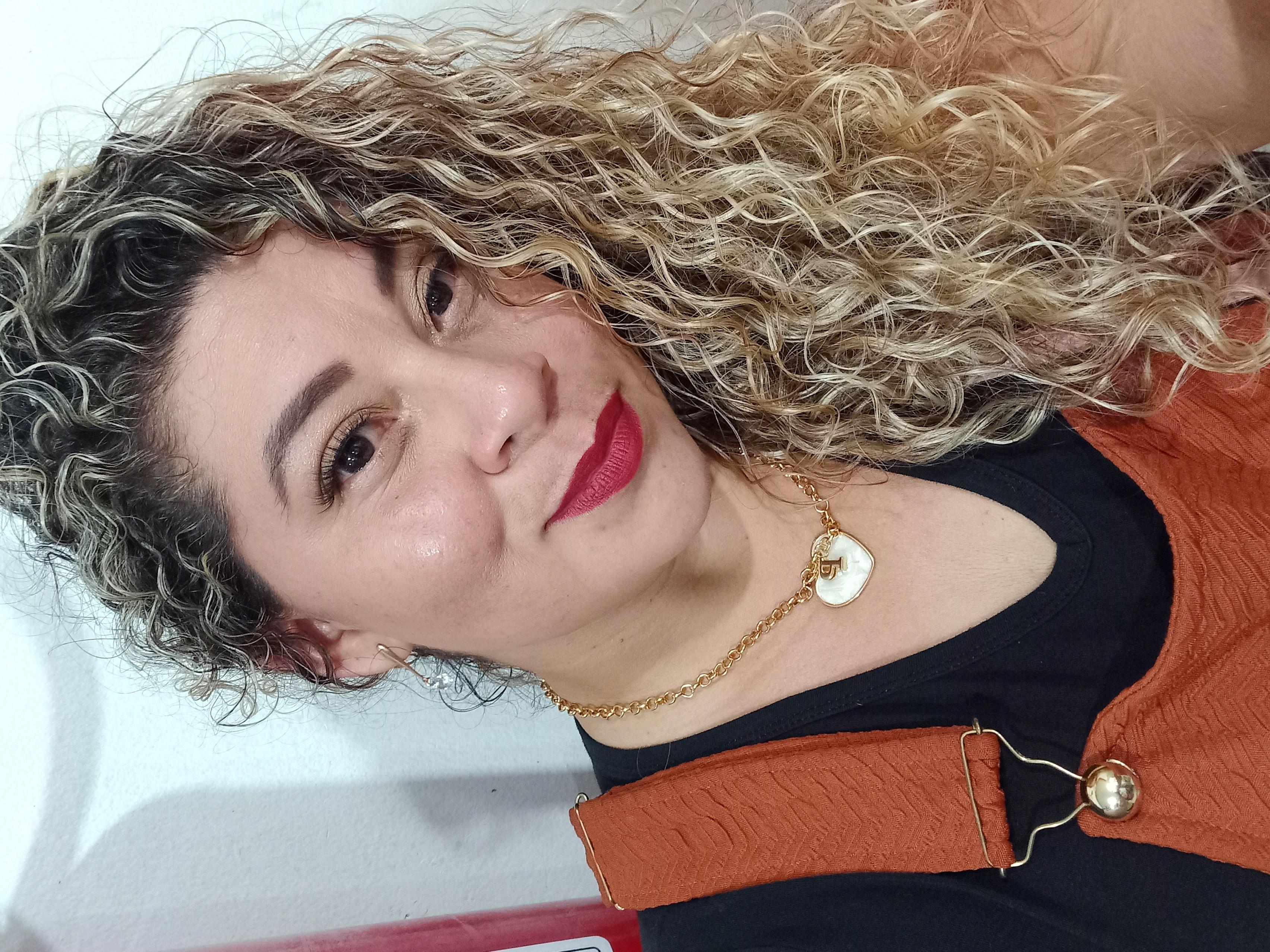 LIRIENE PRISCILA O*******