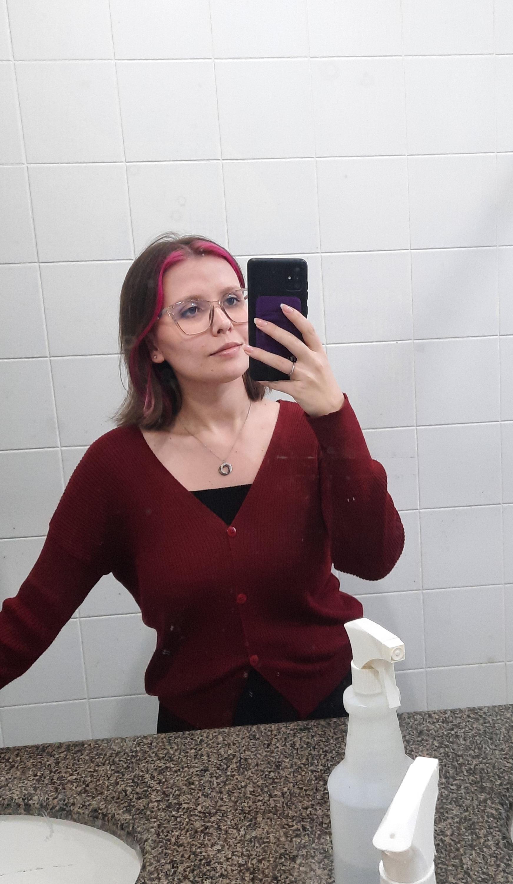 Stefany P*****************