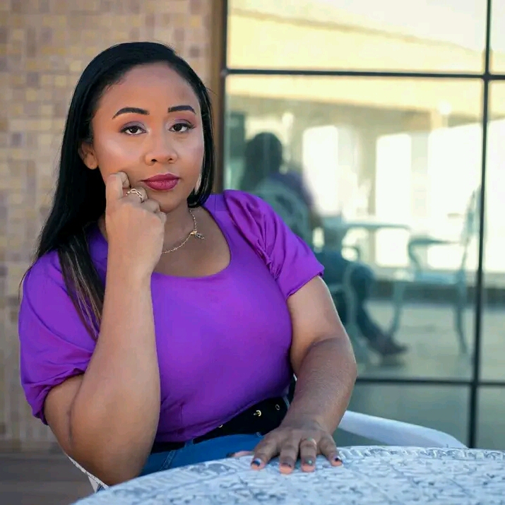 Ruth A***************