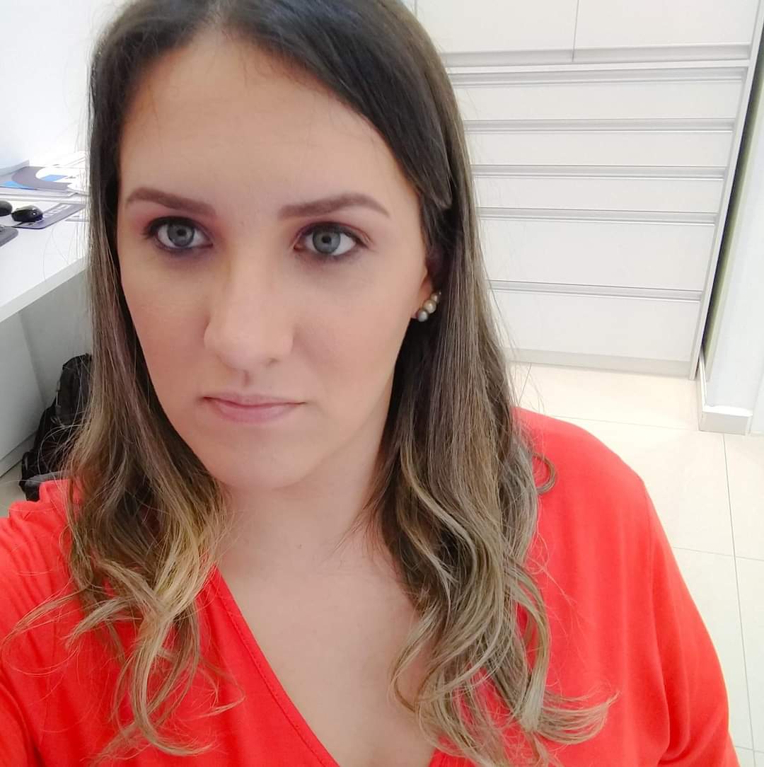 Juliene Isa Silva C*******