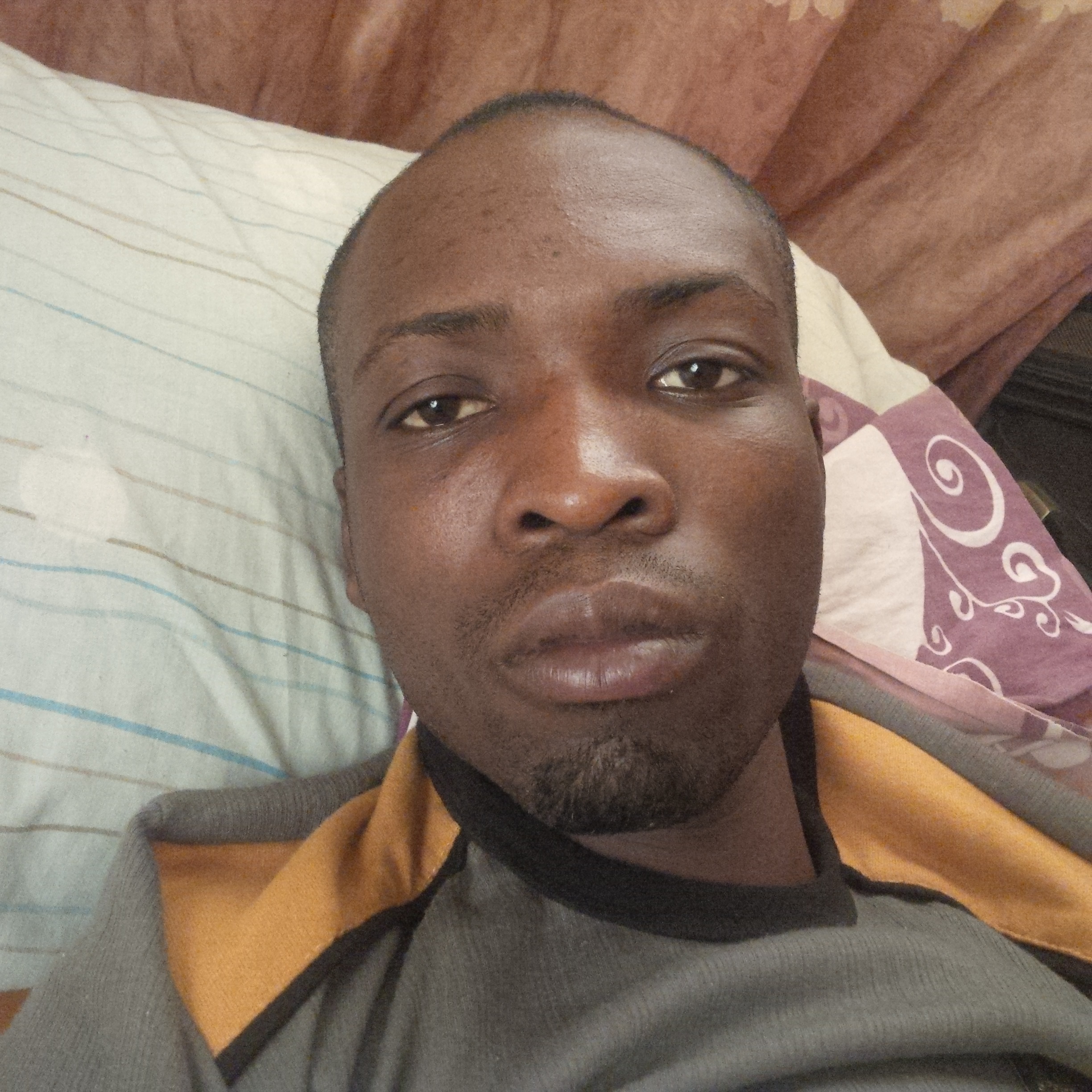 Oluwatosin male nigerian sperm donor from gwagwalada in nigeria